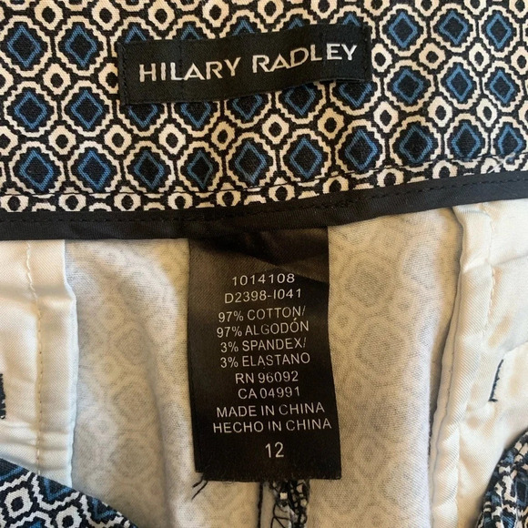 Hilary Radley Slim Leg Ponte Print Crop Pant Black & Blue Medallion Size: 12 - Picture 5 of 8